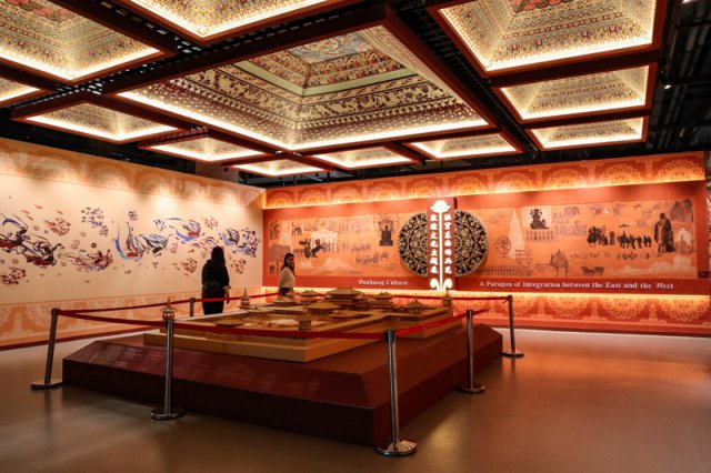 第八届丝绸之路(敦煌)国际文化博览会开幕